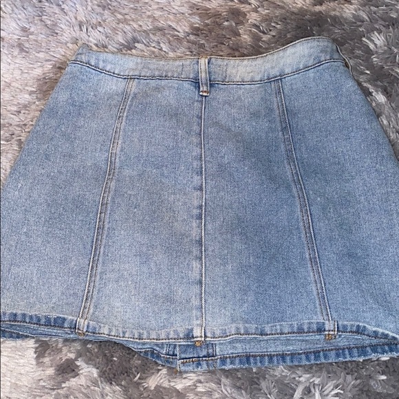 Jean skirt - Picture 2 of 2